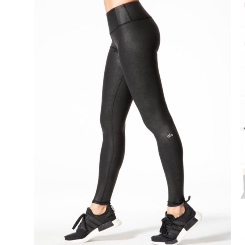 🌊Alo Yoga High-Rise Faux Leather performance leggings black Small EUC🌊